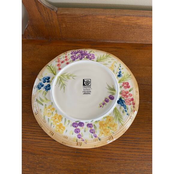 Tabletops Lifestyles Floral Basket Hand Painted Dinner Plate 11.25" - Picture 3 of 5
